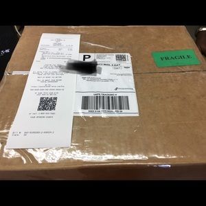 USPS tracking for Chanel Sneakers @karinacyouthere